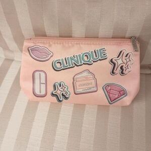 Clinique 🩷Satin Make Up 🛍️ Bag